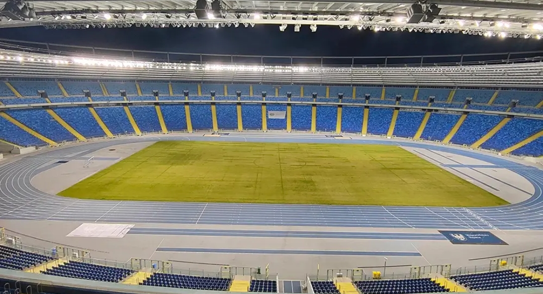 outdoor football field lighting